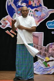 شادی کودکان اشتیاقم را برای قصه گویی دو چندان می کند