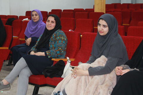 برگزاری دوره آموزشی نمایش خلاق و نمایشنامه‌نویسی در کانون خوزستان