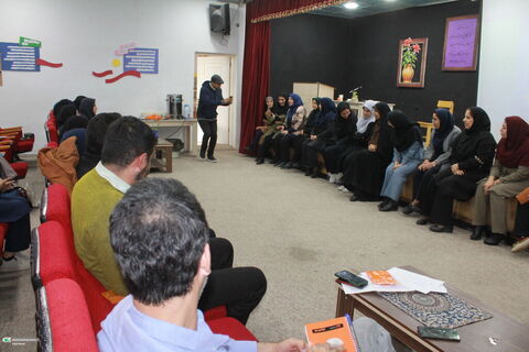 برگزاری دوره آموزشی نمایش خلاق و نمایشنامه‌نویسی در کانون خوزستان