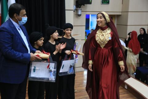 اختتامیه بیست و هفتمین جشنواره بین المللی قصه گویی هرمزگان ازنگاه دوربین