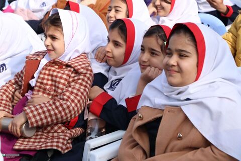 روایت تصویر از حضور تماشاخانه سیار کانون در روستاهای استان کرمان(بخش اول)