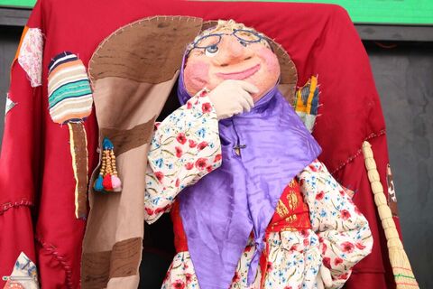 روایت تصویر از حضور تماشاخانه سیار کانون در روستاهای استان کرمان(بخش اول)