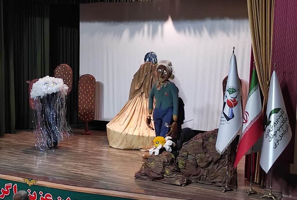 آب سوران: کانون، خود را متعهد به انتقال فرهنگ ایثار و مقاومت به نسل آینده میداند