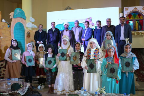 اختتامیه بیست و هفتمین جشنواره بین المللی قصه گویی استان فارس ازنگاه دوربین