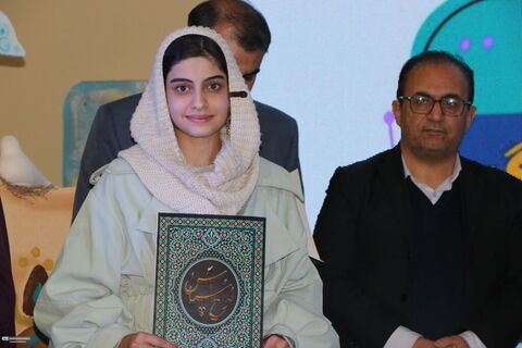 2اختتامیه بیست و هفتمین جشنواره بین المللی قصه گویی استان فارس ازنگاه دوربین (2)