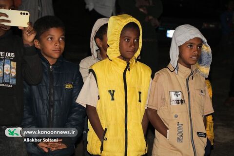 روایت تصویر از حضور تماشاخانه سیار کانون در روستاهای استان کرمان(بخش اول)