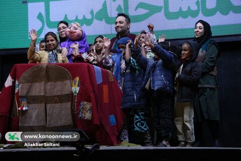 تماشاخانه سیار کانون در استان کرمان