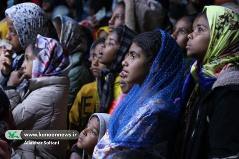 تماشاخانه سیار کانون در استان کرمان