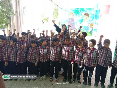 ویژه برنامه های روزبصیرت و پدر در مراکز کانون استان بوشهر به روایت تصویر