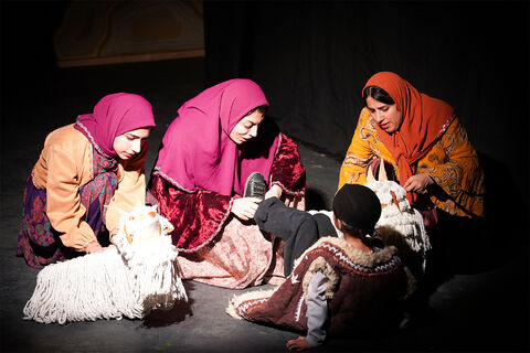 اجرای نمایش «پسر ایران» در مرکز تئاتر کانون همزمان با سالگرد شهید سلیمانی