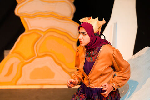 اجرای نمایش «پسر ایران» در مرکز تئاتر کانون همزمان با سالگرد شهید سلیمانی