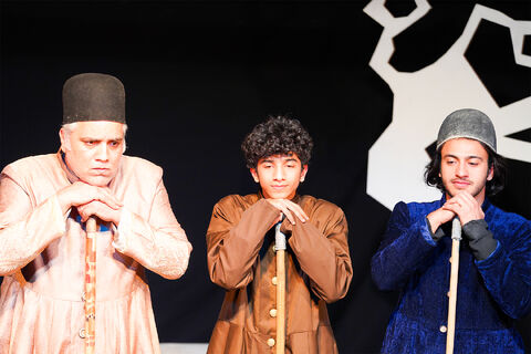 اجرای نمایش «پسر ایران» در مرکز تئاتر کانون همزمان با سالگرد شهید سلیمانی