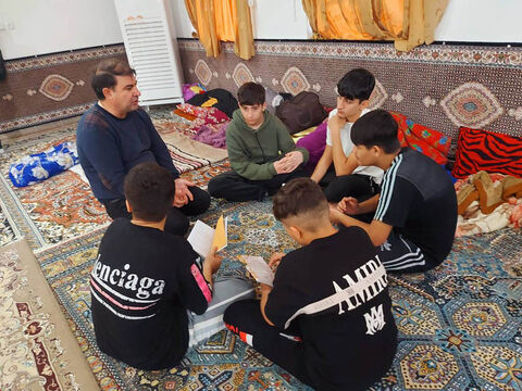 اعتکاف دانش‌آموزی در پارس‌آباد با برنامه‌های فرهنگی همراه شد