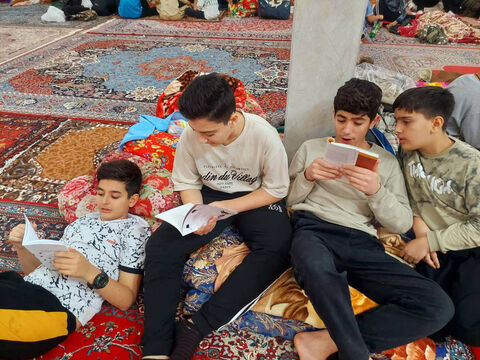 اعتکاف دانش‌آموزی در پارس‌آباد با برنامه‌های فرهنگی همراه شد