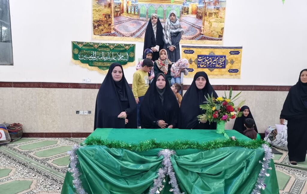 از جشن میلاد تا خلوت اعتکاف در مسجد با اعضای مرکز سرپلذهاب