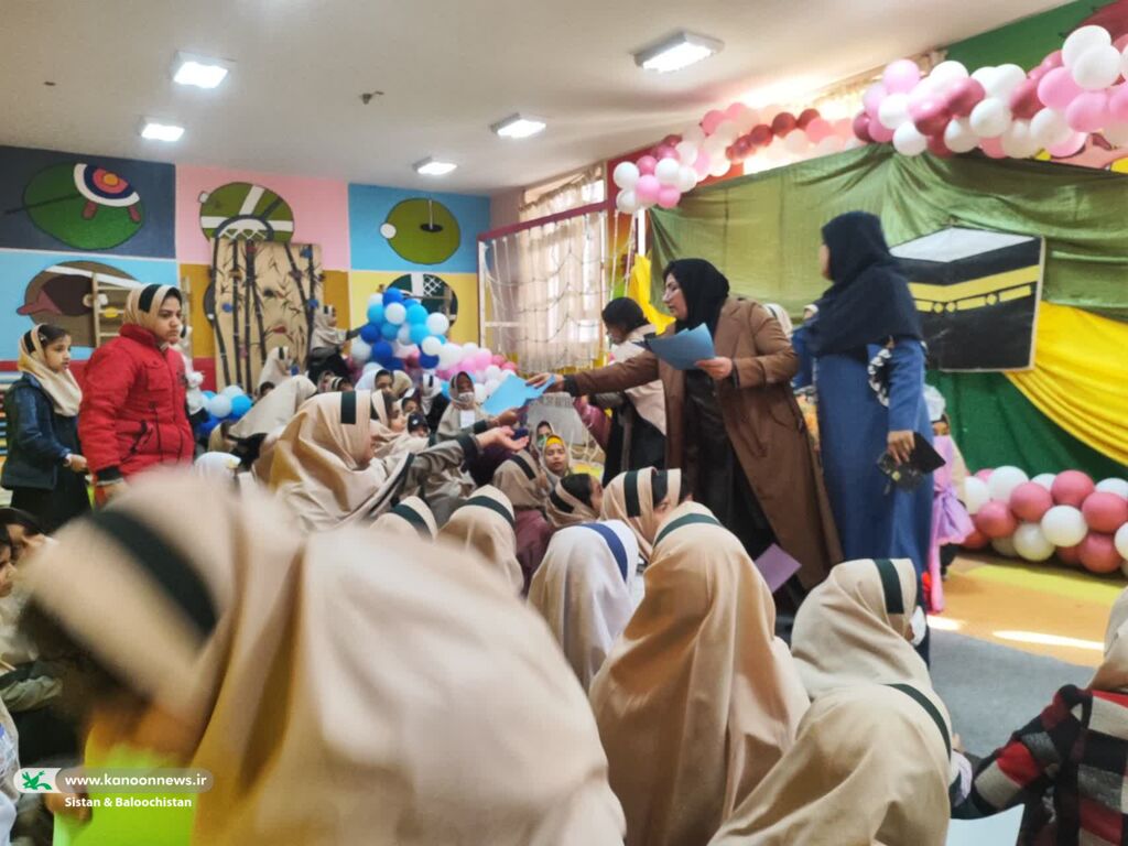 برگزاری ویژهبرنامههای میلاد امام علی(ع) و روز پدر در مراکز فرهنگی هنری کانون سیستان و بلوچستان