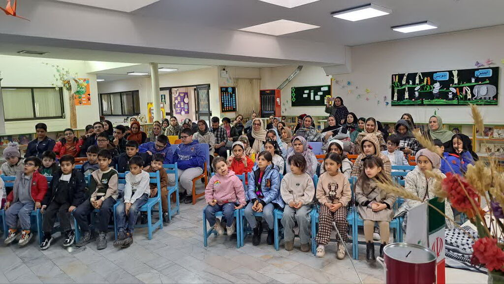 برگزاری ویژه برنامه «مهر پدری» در مرکز ۳۵ به مناسبت ولادت امام علی(ع) و روز پدر