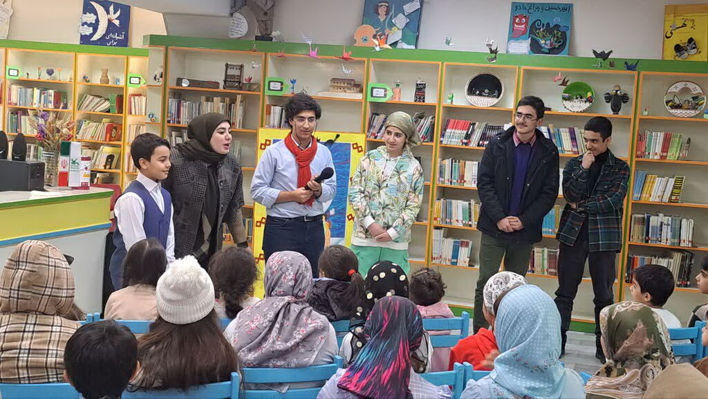 برگزاری ویژه برنامه «مهر پدری» در مرکز ۳۵ به مناسبت ولادت امام علی(ع) و روز پدر