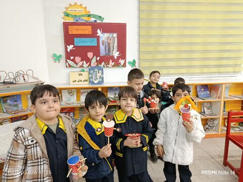 «بابا، قهرمان من»؛ اجرای برنامه مادرپسری در مرکز فرهنگی هنری شماره ۵ کانون قم