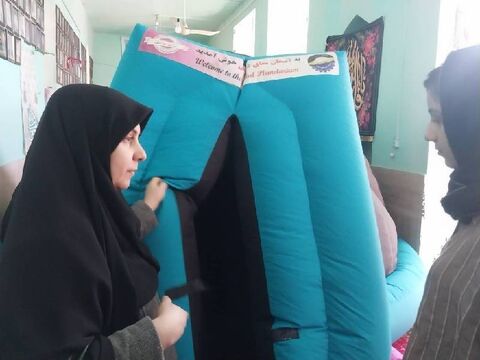 حضور  مدیرکل و مربیان کانون فارس در جمع معنوی معتکفین