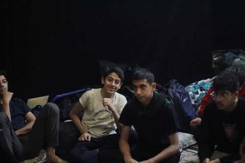 حضور  مدیرکل و مربیان کانون فارس در جمع معنوی معتکفین