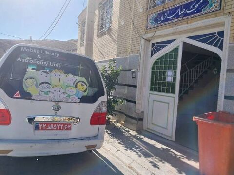 حضور  مدیرکل و مربیان کانون فارس در جمع معنوی معتکفین