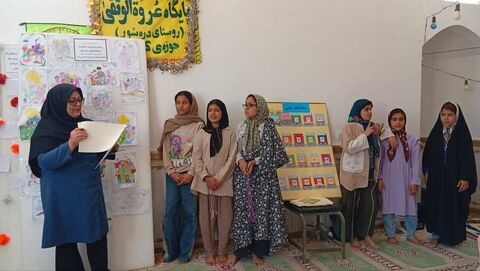 حضور  مدیرکل و مربیان کانون فارس در جمع معنوی معتکفین