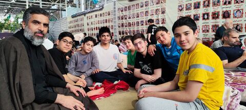 حضور  مدیرکل و مربیان کانون فارس در جمع معنوی معتکفین