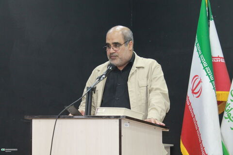 ششمین همایش شعر استانی «قاب عکس آفتاب» در اهواز برگزار شد