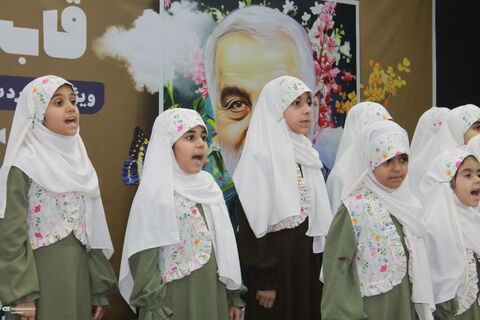 ششمین همایش شعر استانی «قاب عکس آفتاب» در اهواز برگزار شد