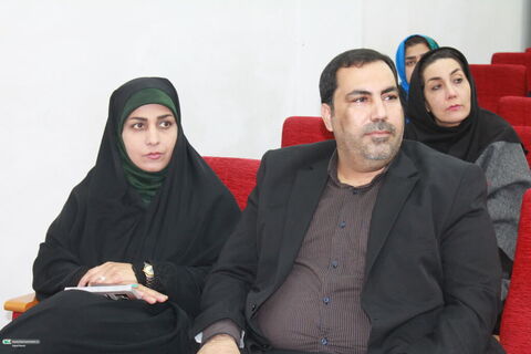 ششمین همایش شعر استانی «قاب عکس آفتاب» در اهواز برگزار شد