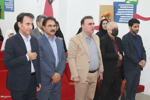 ششمین همایش شعر استانی «قاب عکس آفتاب» در اهواز برگزار شد