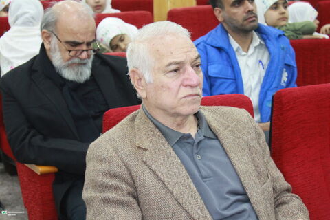 ششمین همایش شعر استانی «قاب عکس آفتاب» در اهواز برگزار شد