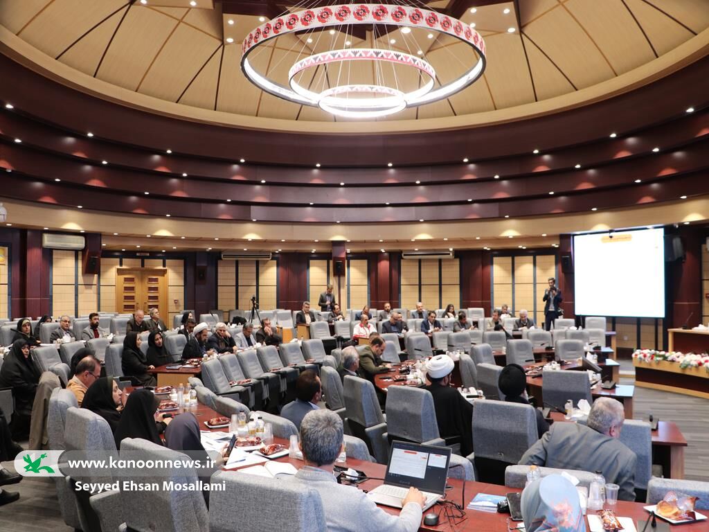 سرمایه‌گذاری فرهنگی در حوزه کودک و نوجوان، تضمین آینده گلستان است