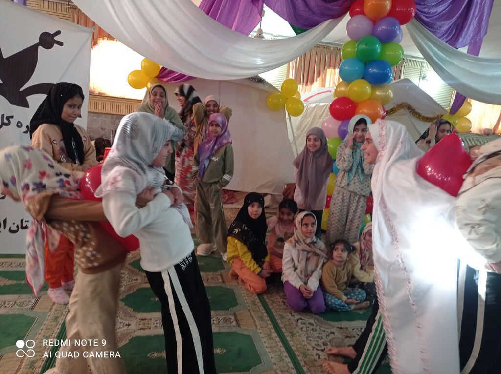 اجرای فعالیتهای فرهنگی کانون ایلام  درمراسم اعتکاف