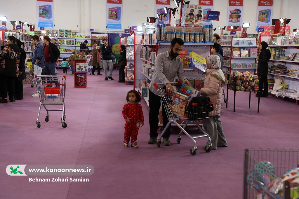 دهمین نمایشگاه ملی اسباب بازی تولیدکنندگان ایرانی، خالق بازیهای آموزشی و سرگرمکننده در دهمین جشنواره اسباببازی