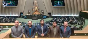 حضور مدیرکل کانون استان، معاون اداری مالی و مشاور مدیرکل در مجلس شورای اسلامی