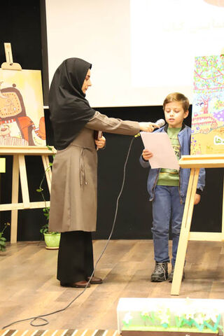 آیین رونمایی از کتاب «زمزمه برگ‌ها» در کانون استان اردبیل