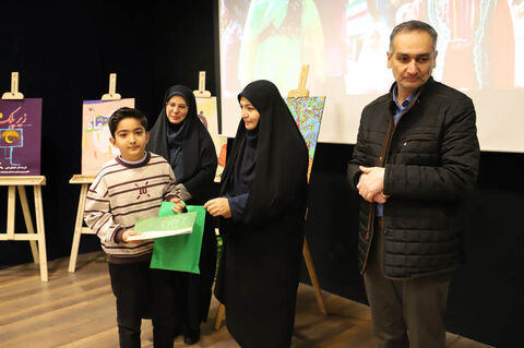 آیین رونمایی از کتاب «زمزمه برگ‌ها» در کانون استان اردبیل