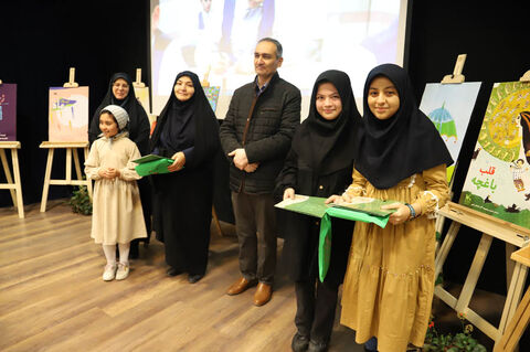 آیین رونمایی از کتاب «زمزمه برگ‌ها» در کانون استان اردبیل