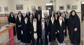 بازدید اعضا و دانش‌آموزان از نمایشگاه مقاومت مرکز شماره ۳ اسلام‌آباد غرب