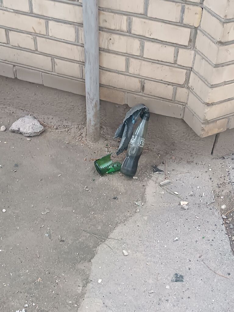 دست مغول از آستین پهلوی بیرون زد