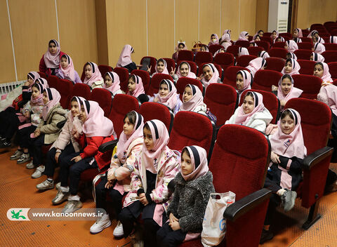 اجرای نمایش« احمدتنبل» در کانون رشت