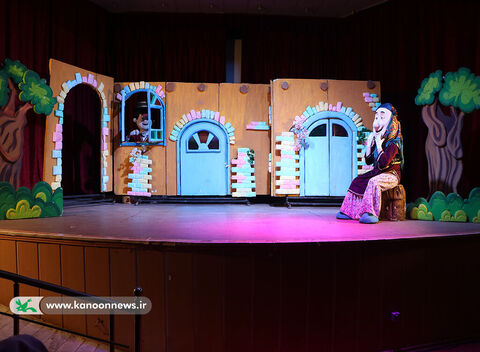 اجرای نمایش« احمدتنبل» در کانون رشت