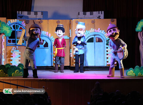 اجرای نمایش«تنبل احمد» در کانون رشت