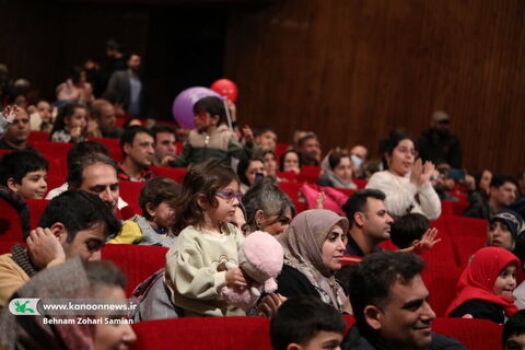 استقبال کودکان و نوجوانان از دهمین جشنواره ملی اسباب‌بازی کانون