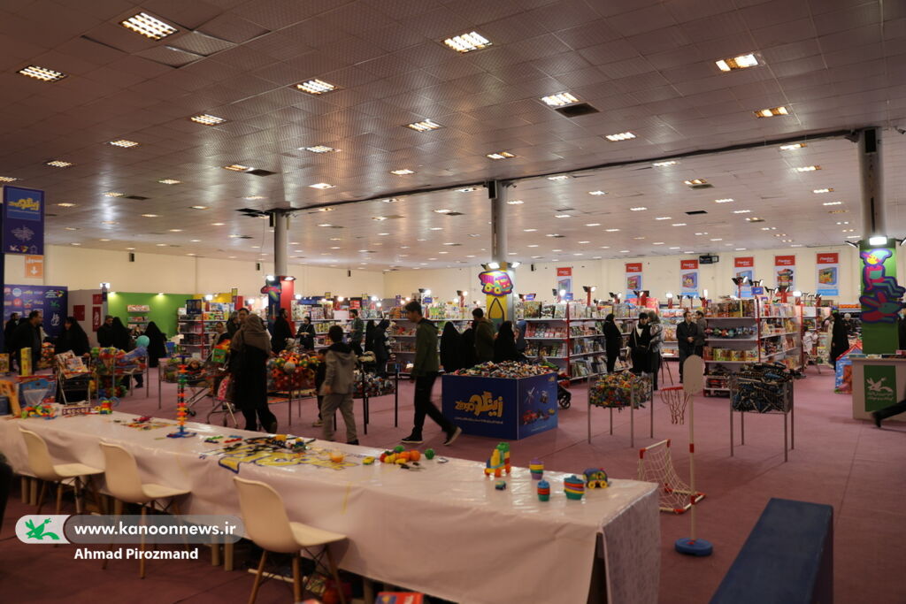 &nbsp;معرفی اسباب‌بازی‌ها به خانواده‌ها &nbsp;