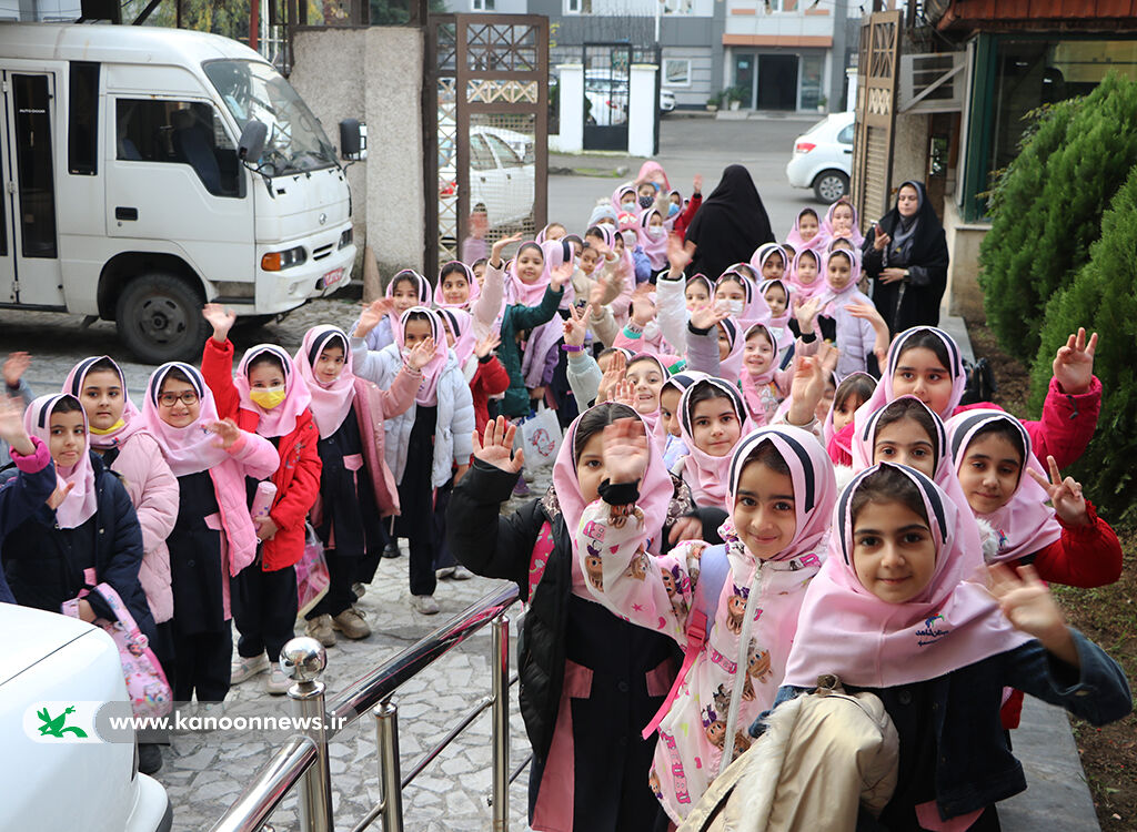 «تنبل احمد» به گیلان &nbsp;سفرکرد/ &nbsp;اجرای نمایش عروسکی «گروه هنری میکا» درسینما ‌کانون رشت