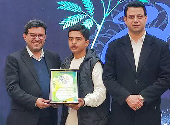 افتخارآفرینی نوجوان عضو مرکز قائمشهر در حوزه شعر بومی