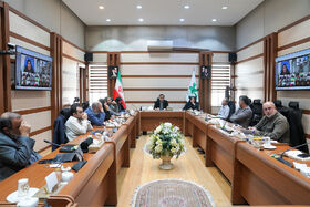 پخش برنامه «محفل ستاره‌ها» در نبود شبکه‌های اجتماعی، فرصت است